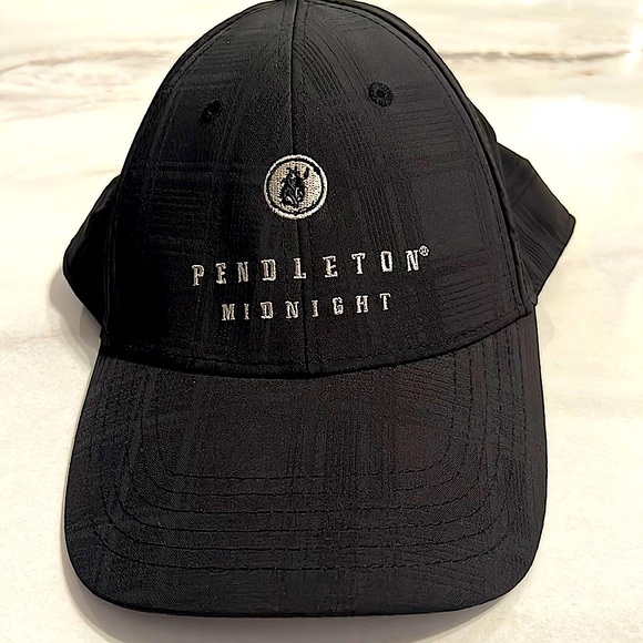 Black Pendleton Whisky Baseball Hat - NWOT - Picture 2 of 6